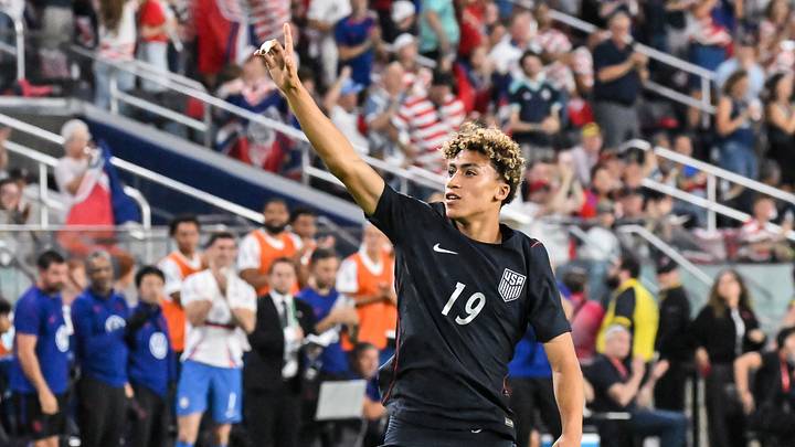 ดาวรุ่ง จูเลียน ฮอลล์ ทุบสถิติ ขณะ USMNT ก้าวสู่ยุคใหม่ที่กล้าหาญ