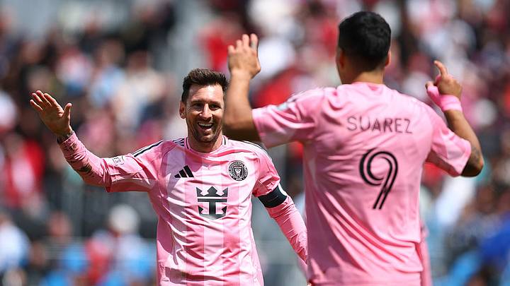 เมสซี่และซัวเรซทำลายสถิติการทำประตู MLS ในการแสดงที่ไม่อาจหยุดยั้งได้