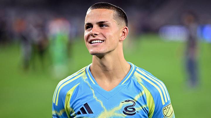 วัยรุ่นดาวรุ่ง คาวาน ซัลลิแวน ทุบสถิติ MLS ทิ้ง ลิโอเนล เมสซี ไว้ในฝุ่นของบันทึกสถิติ